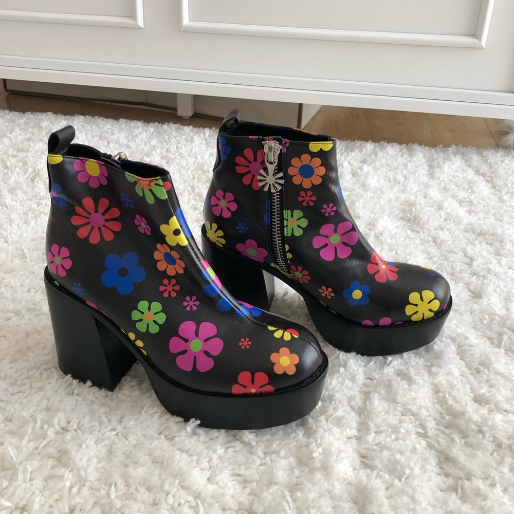 DELIA’S x DOLLS KILL flower power platform boots